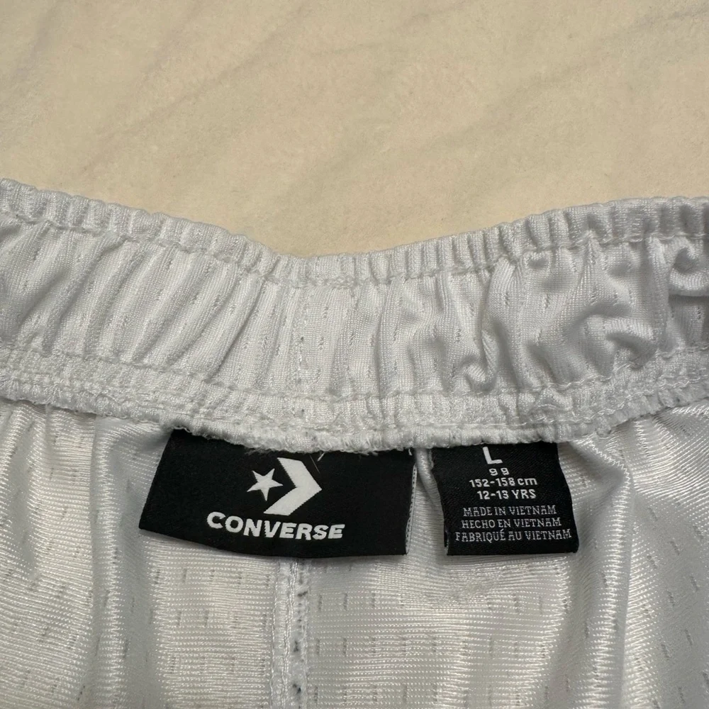 Converse no pockets